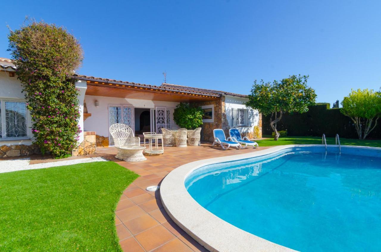 Club Villamar - Delfin Villa Lloret de Mar
